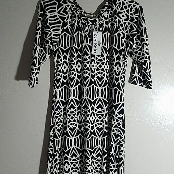 Zen Knits Dresses Zen Knits Half Sleeve Dress Brand New With Tag
